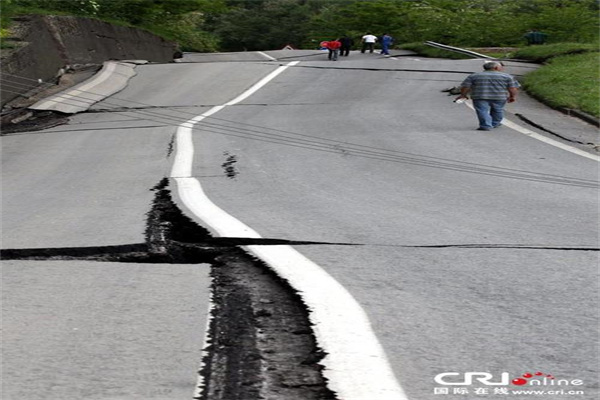4月29日富春转债上涨036%，转股溢价率3692%